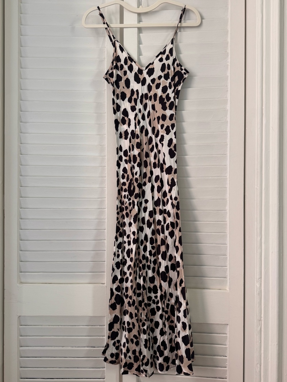 NWOT Silk Laundry 90s Slip Dress in Black & White Abstract Dot Print - 100% Silk